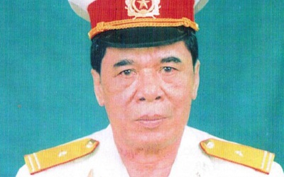 100 ngày trong ngôi biệt thự xa hoa