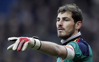 Casillas, “người gác đền” hay nhất thế giới