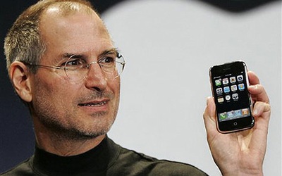 Steve Jobs, thiên tài không bằng cấp