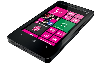 Nokia Lumia 810 bị "ném đá" vì nhái iPhone