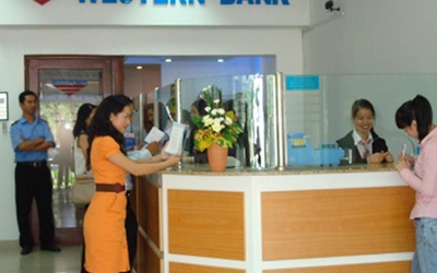 Thêm một cổ đông "tháo chạy" khỏi Western Bank