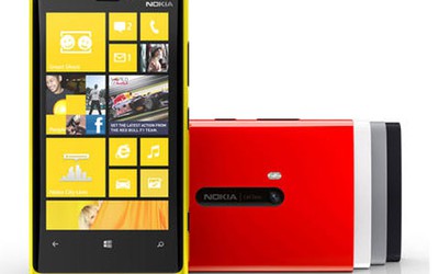 Lumia 920 vừa ra mắt đã cháy hàng