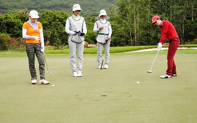 Ấn tượng và chuyên nghiệp giải Golf Vinpearl 2012