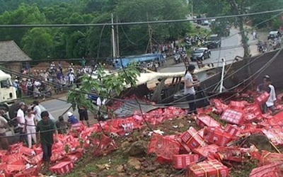 Khi hành vi và phát ngôn “lệch chuẩn” lên ngôi