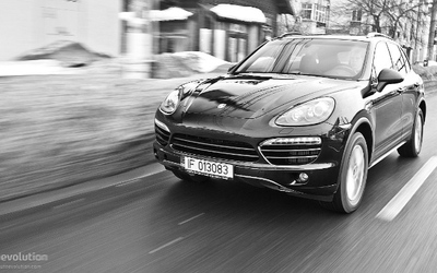 Porsche sẽ tăng trưởng chậm trong năm 2013