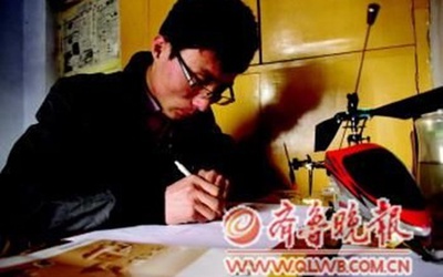 Chàng sinh viên kiếm tiền tự chế tạo máy bay