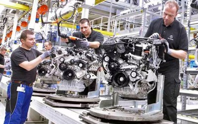 Chuyên gia nhận định xe xăng còn lâu mới bị loại bỏ bởi xe điện