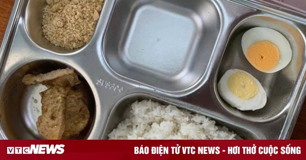 Suất cơm bán trú 25.000 đồng cho học sinh tiểu học "dậy sóng" mạng xã hội