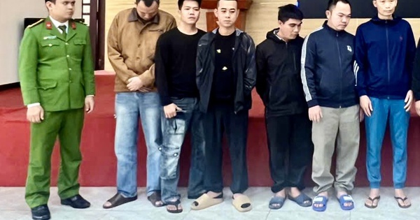 Phá đường dây cá độ bóng đá qua mạng, giao dịch khoảng 350 tỷ đồng