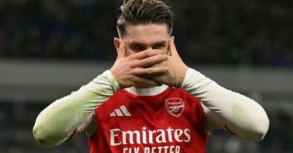 Ba điểm đáng chú ý tại Ngoại hạng Anh cuối tuần qua