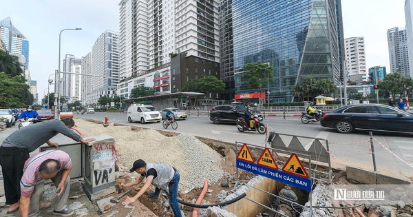 Hà Nội xén vỉa hè, mở rộng đường Lê Văn Lương