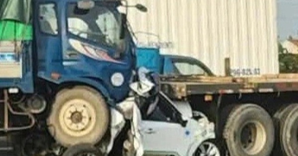 Tạm giữ khẩn cấp tài xế xe công đâm liên hoàn 7 ô tô khiến 2 người tử vong