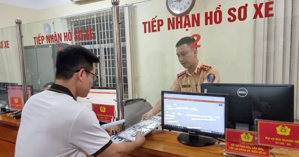 Sắp giảm 30% mức thu lệ phí cấp đăng ký, biển số ô tô và xe máy?