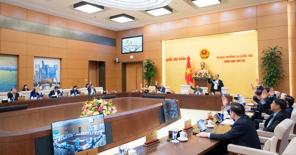 Ủy ban Thường vụ Quốc hội thông qua 3 nghị quyết về hoạt động giám sát