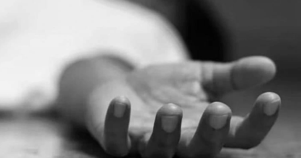 Người đàn ông tử vong vì thói quen uống nước theo cách 