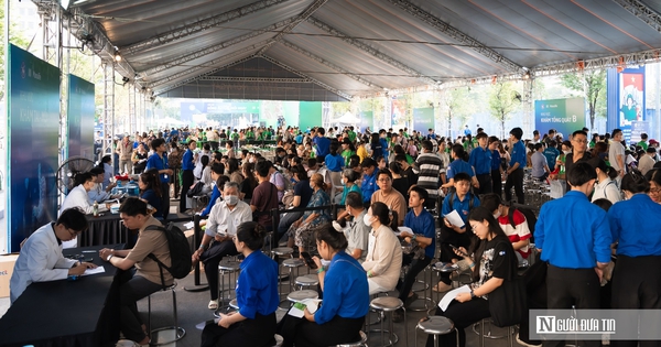 8.000 người dân được khám sức khoẻ miễn phí 