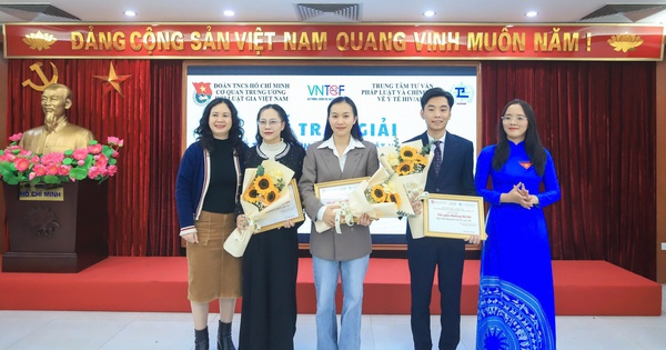 10 tác phẩm được vinh danh ở Cuộc thi viết 