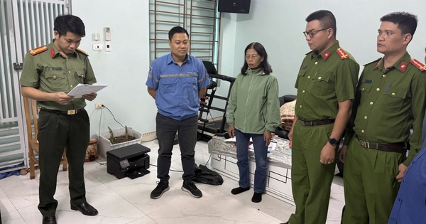 Khởi tố thêm 5 đối tượng trong đường dây bán chứng chỉ giả qua mạng xã hội