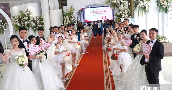 Xúc động lễ cưới tập thể của 11 cặp đôi công nhân ở Nghệ An