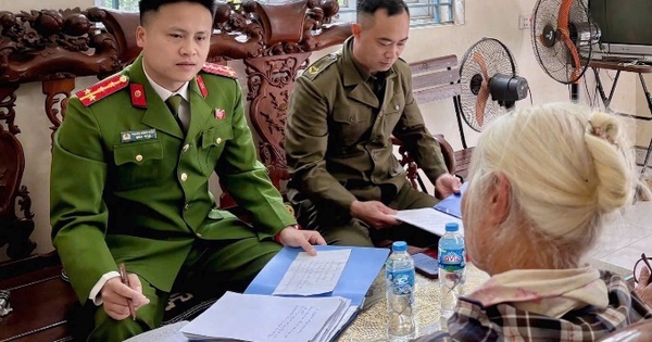 Cụ bà 78 tuổi thoát bẫy lừa đảo của đối tượng giả danh công an