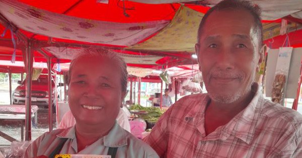 Người phụ nữ bán rau ở chợ bất ngờ trúng độc đắc 9,3 tỷ đồng