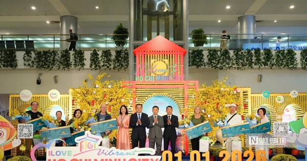 Hàng ngàn lượt khách “xông đất” Tp.HCM qua cửa ngõ Tân Sơn Nhất ngày đầu năm 2026