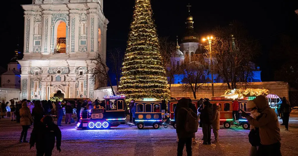 Ông Zelensky: Ukraine mệt mỏi, muốn kết thúc cuộc chiến, nhưng không sẵn sàng đầu hàng