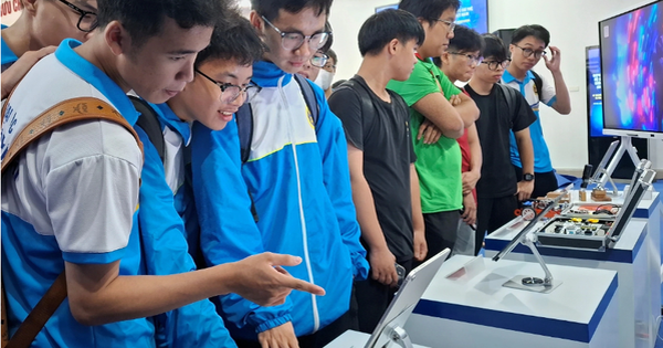 Bỏ quy đổi IELTS, trường đại học đầu tiên điều chỉnh phương thức xét tuyển