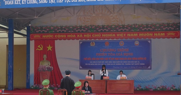 VKSND khu vực 15 giúp nâng cao nhận thức pháp luật về an toàn giao thông