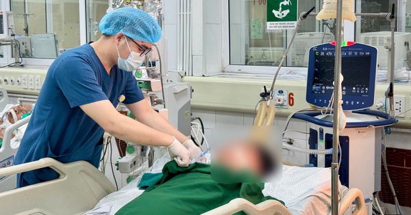 Nôn ra gần 1 lít máu vì không rời rượu suốt nhiều năm