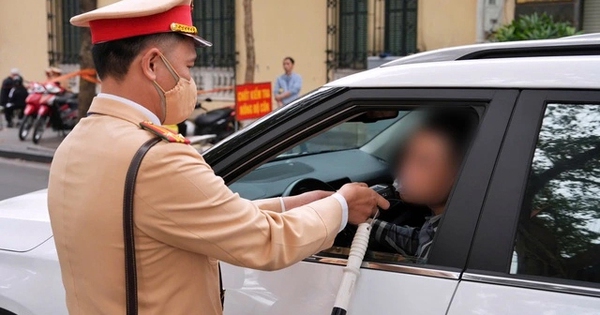 Sau tết nhìn lại