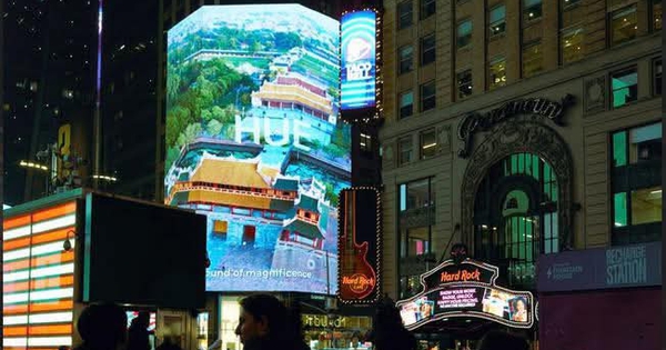 Từ Cố đô ra thế giới: Đại nội Huế bừng sáng tại Quảng trường Thời Đại