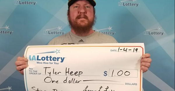 Tấm vé số trúng độc đắc 22 triệu USD và cú trượt dài của anh công nhân cơ khí