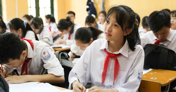 Hà Nội đổi mới tuyển sinh lớp 10: Bỏ hộ khẩu, “xóa” khu vực, tăng mạnh cơ hội đỗ công lập cho thí sinh