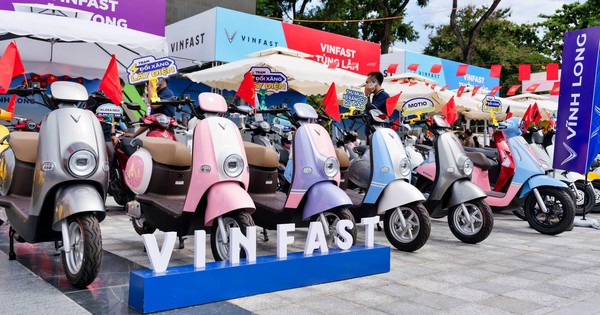 VinFast lập kỷ lục doanh thu và bàn giao xe trong quý IV/2025