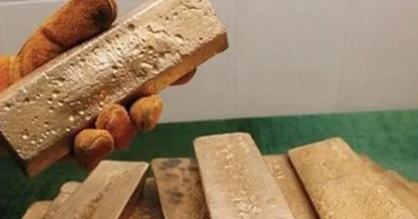 Người đàn ông ngất xỉu khi nhận ra đã 