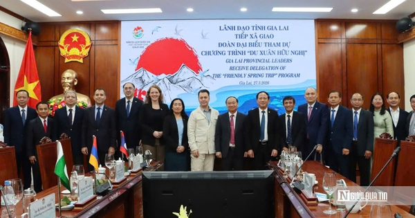 Gia Lai tiếp đoàn đại biểu ngoại giao tham dự chương trình 