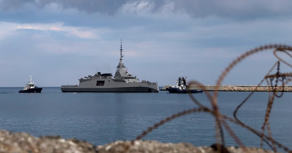 Italy và các đồng minh điều tàu chiến bảo vệ sườn đông nam châu Âu