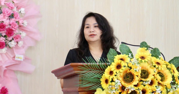 Bà Nguyễn Quỳnh Liên: Cán bộ phải “gần dân, trọng dân, nghe dân nói, làm dân tin”