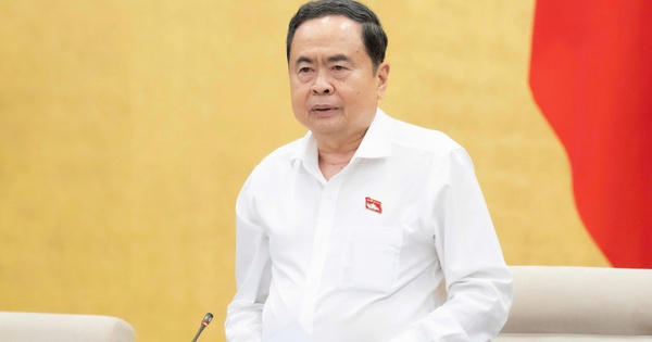 Cho ý kiến về công tác nhân sự trình Quốc hội tại Kỳ họp thứ Nhất