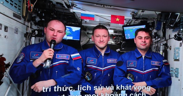 Lời chào Việt Nam từ Trạm Vũ trụ quốc tế