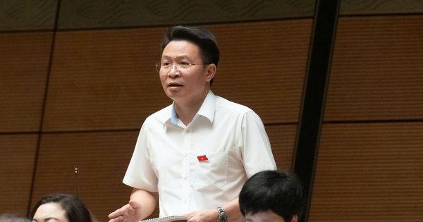 ĐBQH đề nghị gỡ rối cho bên bán bất động sản vì một quy định khi công chứng đặt cọc