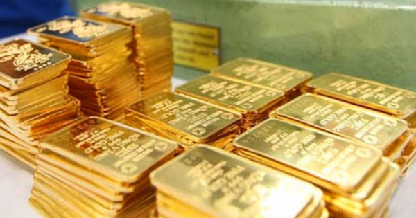 Giá vàng chiều nay (16/4): Vàng miếng SJC và nhẫn lao dốc, giảm 2,3 triệu đồng/lượng