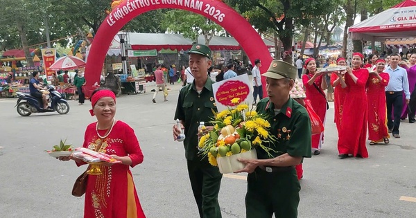 Rộn ràng lễ hội tưởng niệm 1.021 năm ngày mất vua Lê Hoàn