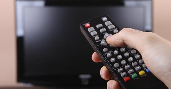 90% người dùng mắc sai lầm này khi tắt tivi, tiền điện tăng vọt mà không hề hay biết