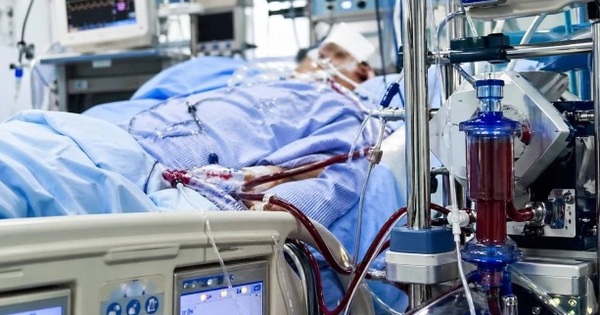 Người đàn ông 40 tuổi sống sót dù tim ngừng đập hơn 40 giờ