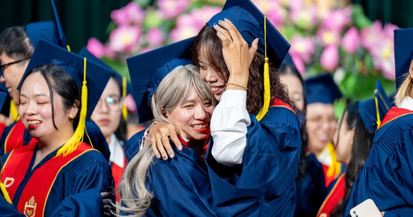 Bộ GD&ĐT lấy ý kiến dự thảo quy định công nhận văn bằng nước ngoài