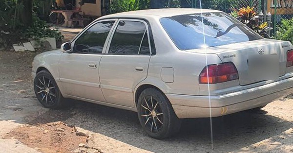 Bé gái tử vong khi vào xe ô tô chờ mẹ cho đi chơi