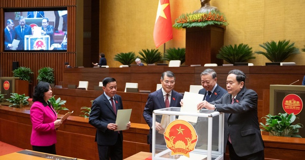 Ông Kim Jong Un, Ngoại trưởng Hoa kỳ và bạn bè quốc tế chúc mừng lãnh đạo Việt Nam