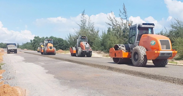 Những vướng mắc khiến dự án đường ven biển Quảng Trị khó về đích đúng hẹn